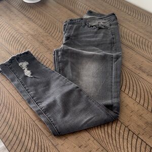 KanCan Women's Charcoal Skinny Jeans